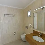 Hotel Tropicana