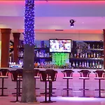 Hotel Tropicana 3*