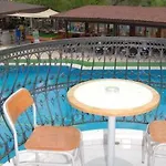 Tropicana 3*