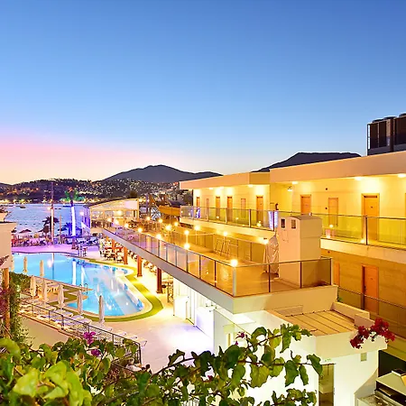 Tropicana Hotel