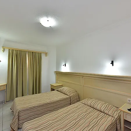 Tropicana Hotel