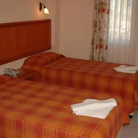 Hotel Tropicana