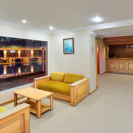 فندق تروبيكانا بيتش 3*